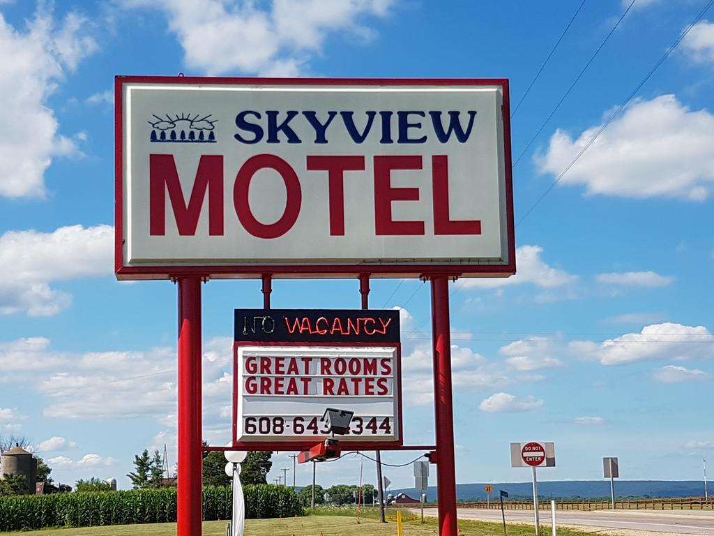 Skyview Motel - Prairie Du Sac מראה חיצוני תמונה